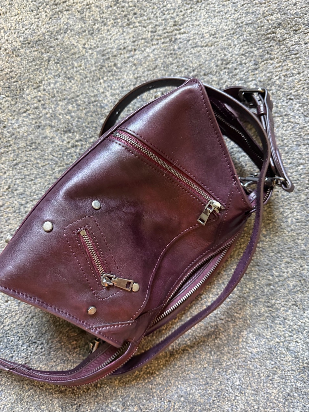 Structured Leather Shoulder Bag in Plum
